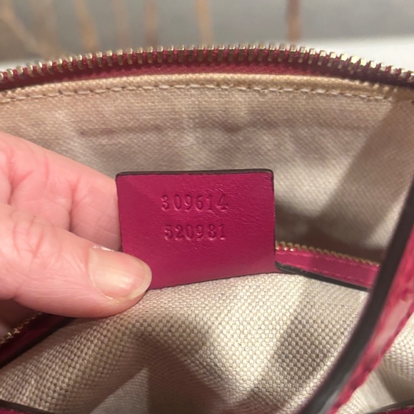 Gucci Microguccisima Patent Leather Dome - Picture 9 of 12